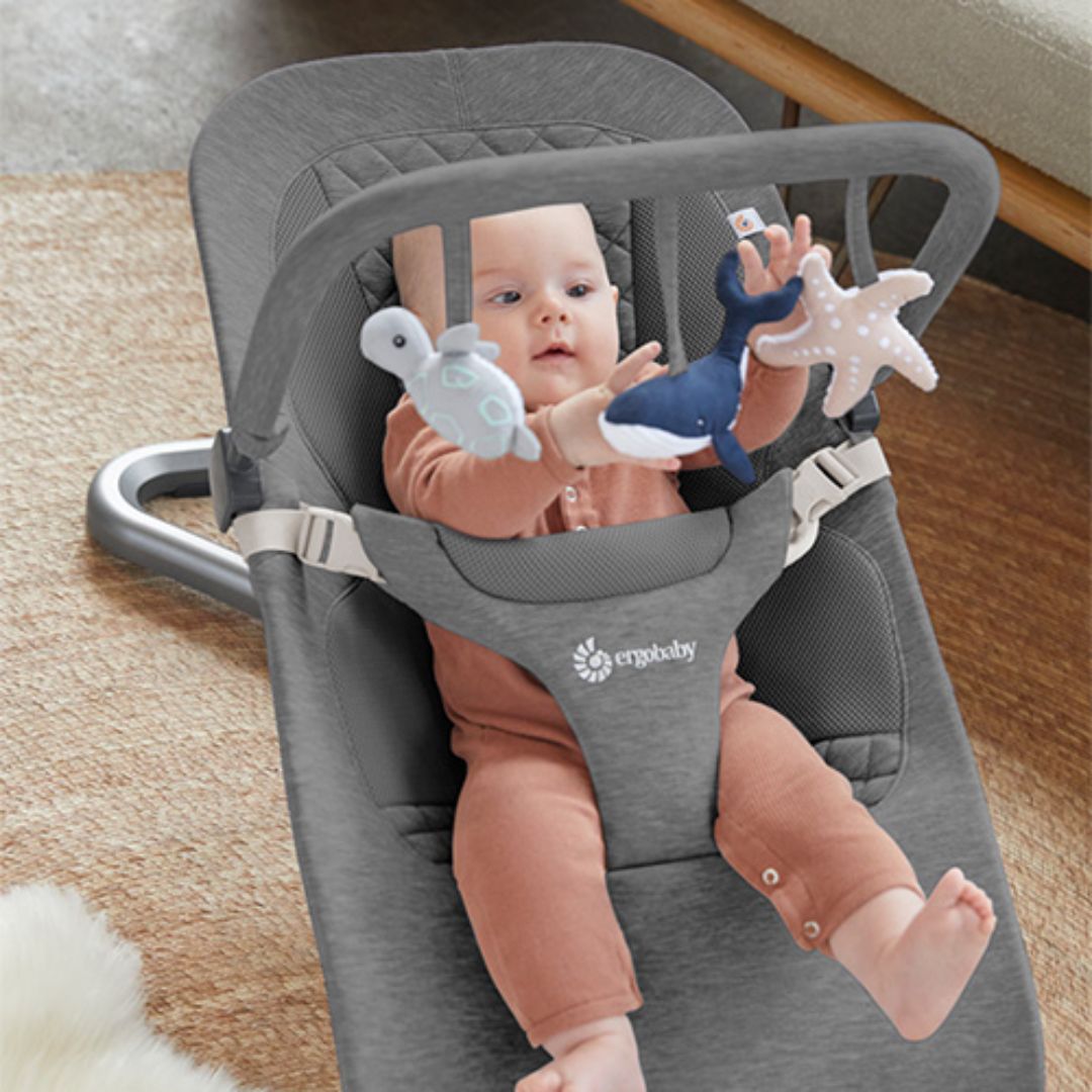 Ergobaby Evolve Babysitter leikkikehä Hiilenharmaa
