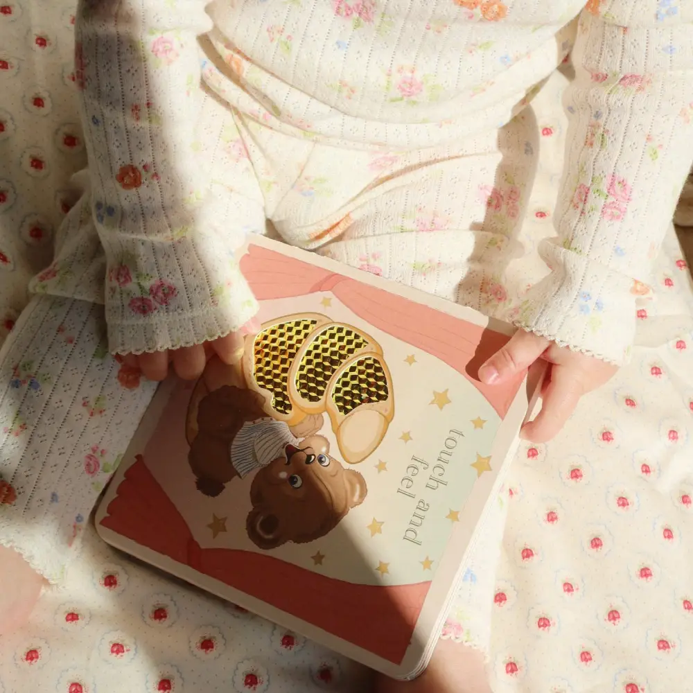 Konges Sløjd Tunnustele & Tutki -kirja