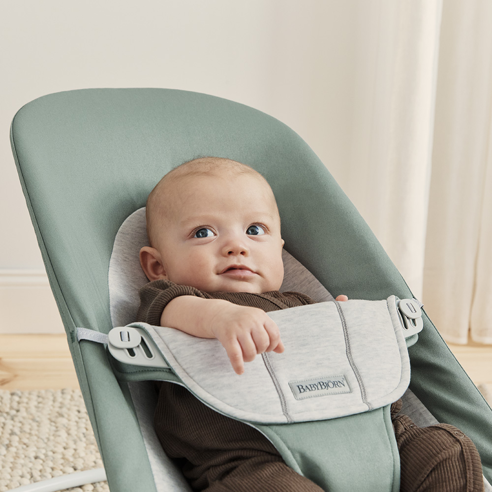 Babybjörn Babysitter Balance Soft Woven/Jersey vaalea salviainen