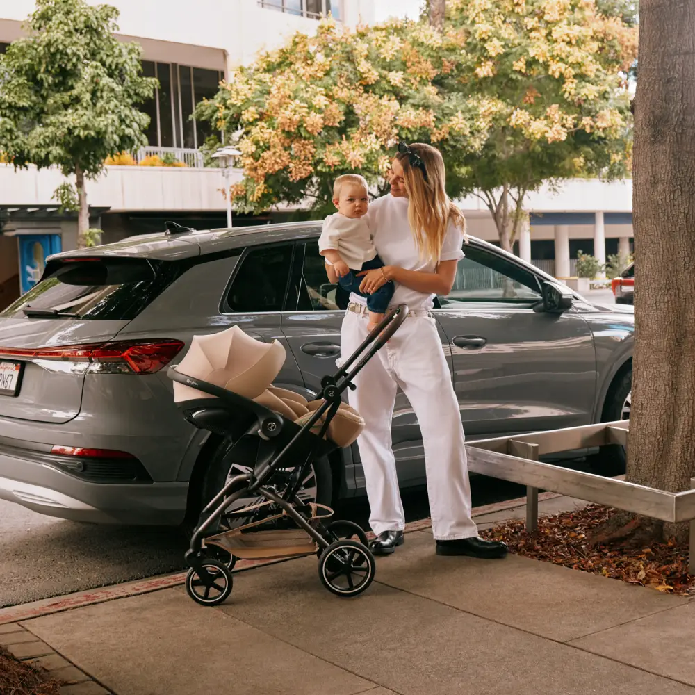 Cybex EEZY S TWIST -rattaat + 2 TPE-turvaistuinta, Almond Beige