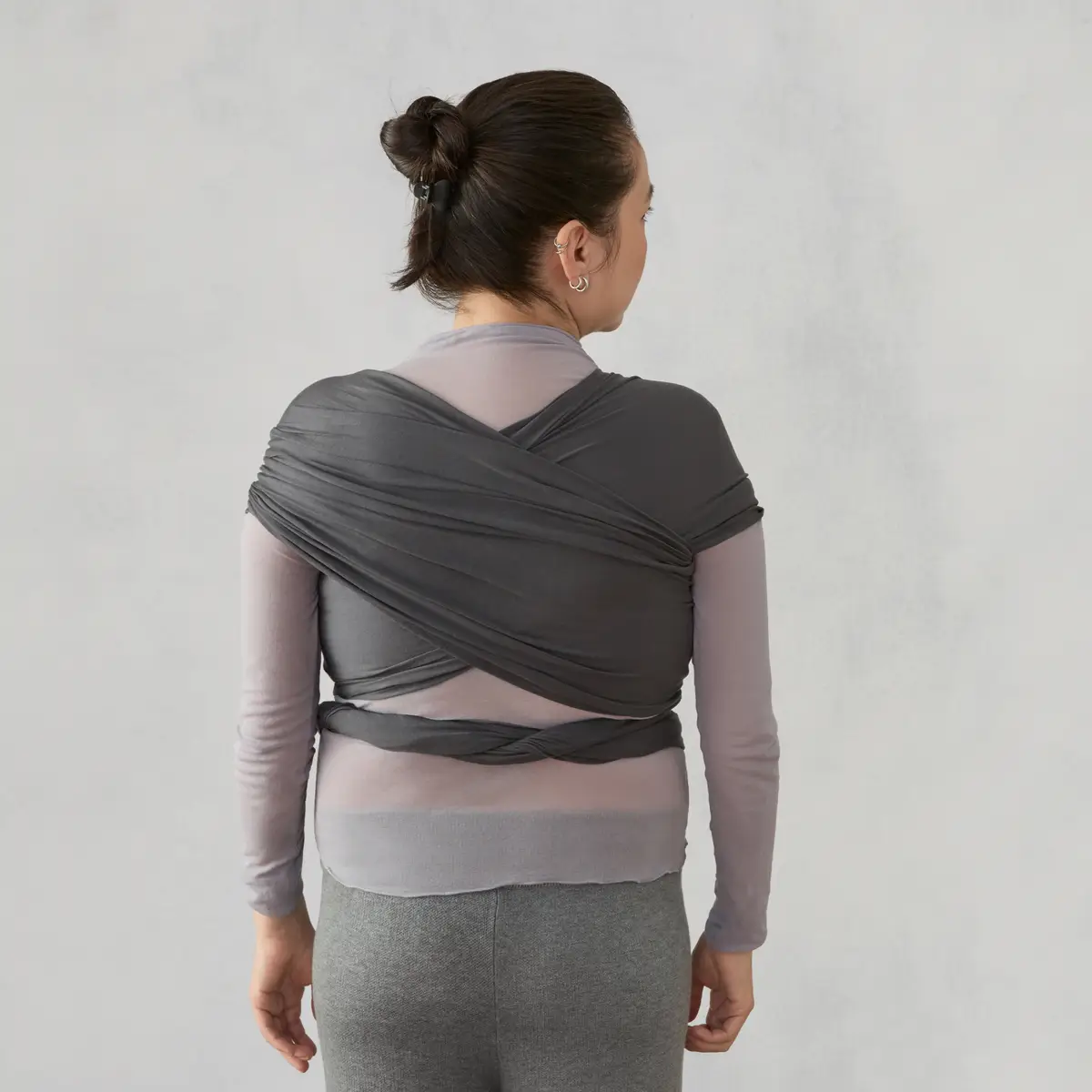 Ergobaby Aura Wrap vauvan kääre pehmeä musta