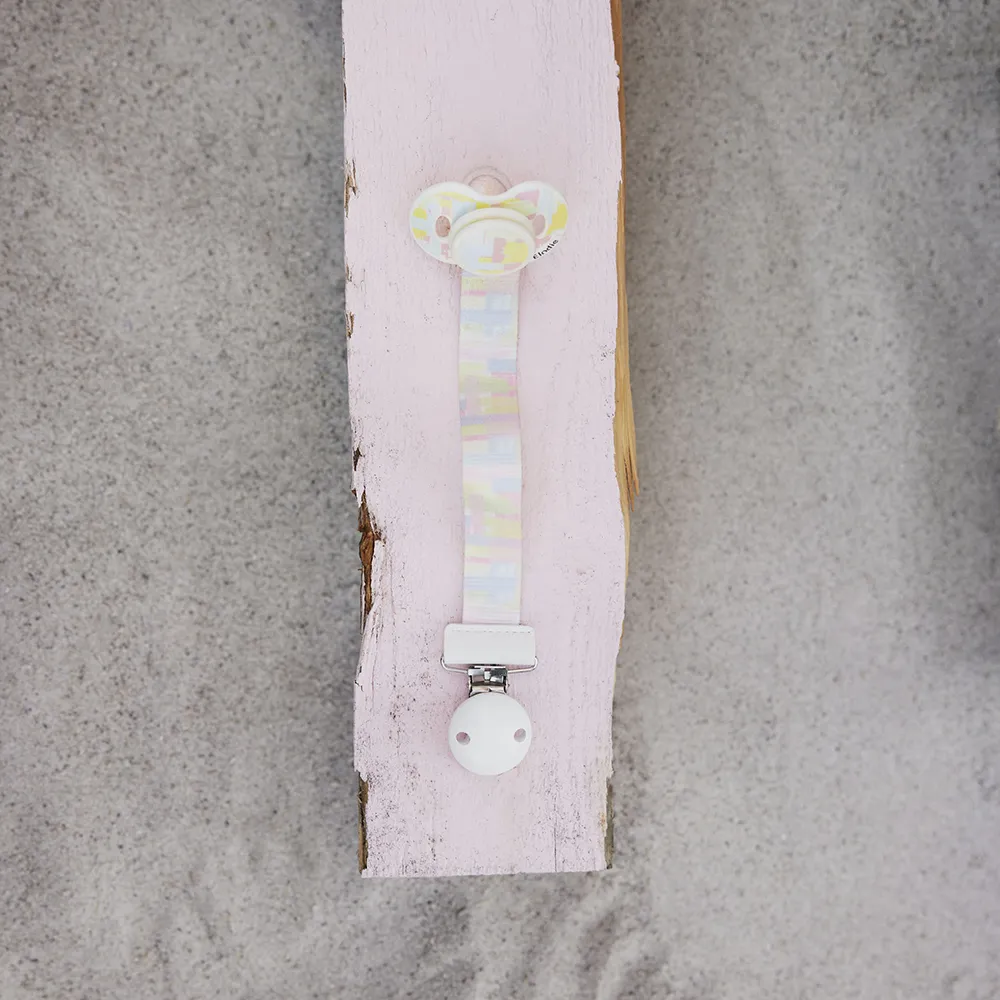 Elodie puinen tuttiteline pastelli punokset Pastel Braids
