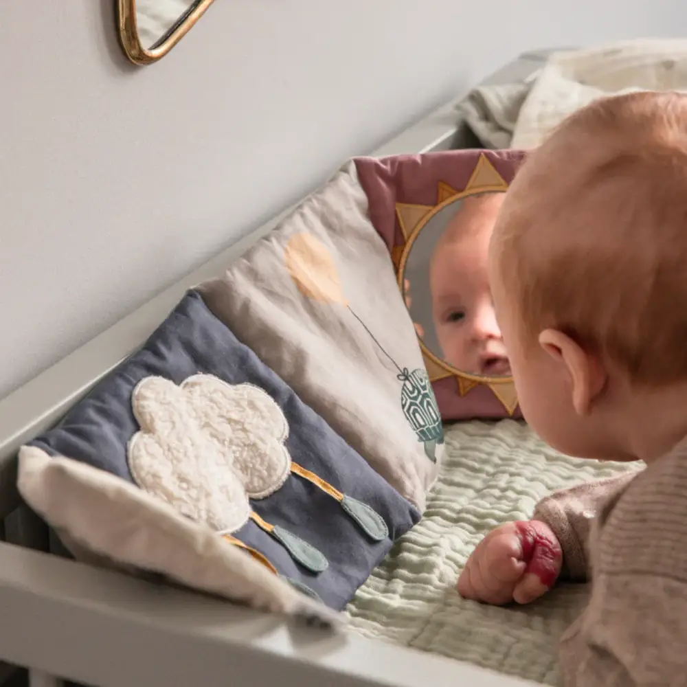 Sebra pehmeä aktiviteettikirja