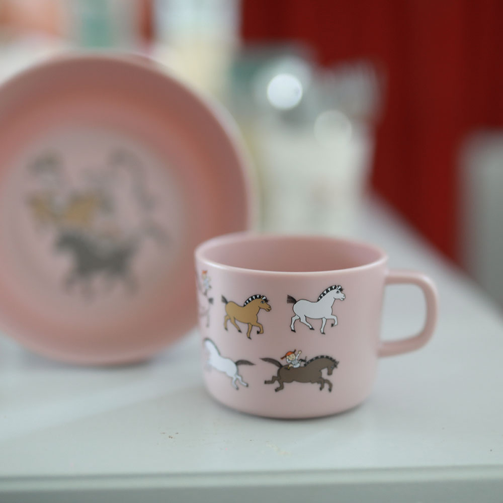 Rätt Start Pippi Circus muki kahvalla vaaleanpunainen