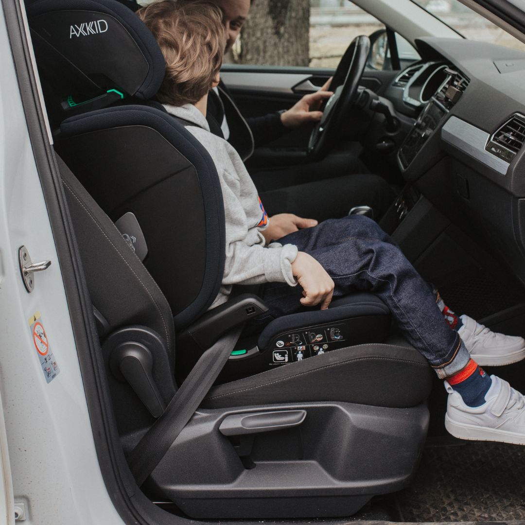 Axkid Nextkid turvaistuin Cloud Grey (pilvenharmaa)