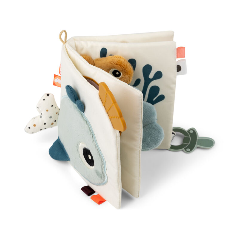 Done by Deer Aktiviteettikirja Sea friends