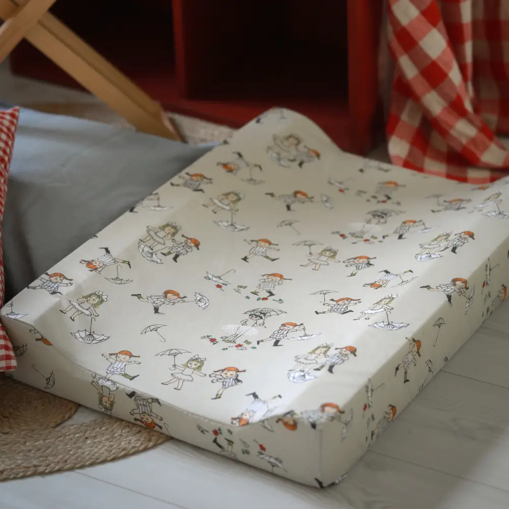 Rätt Start Pippi Pitkät Sukkahousut hoitopöytä