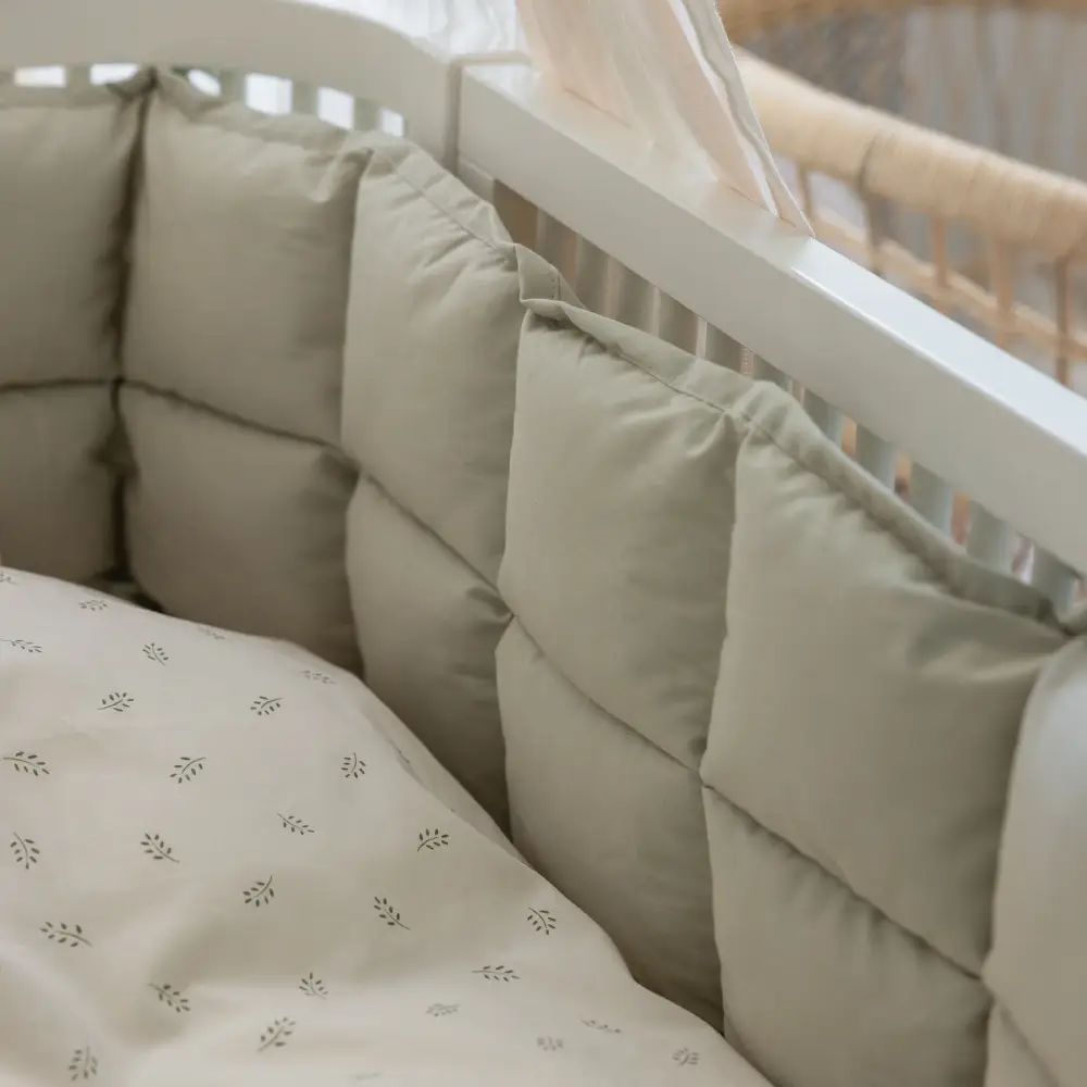 Sebra pinnasängyn puskuri Vauvan puskuri kapok mist green