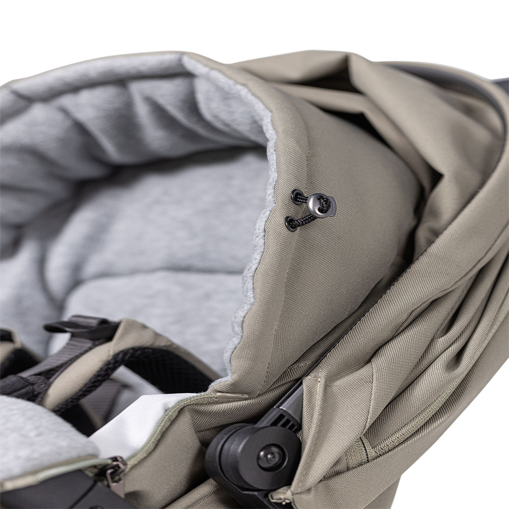 Joolz footmuff Sage green