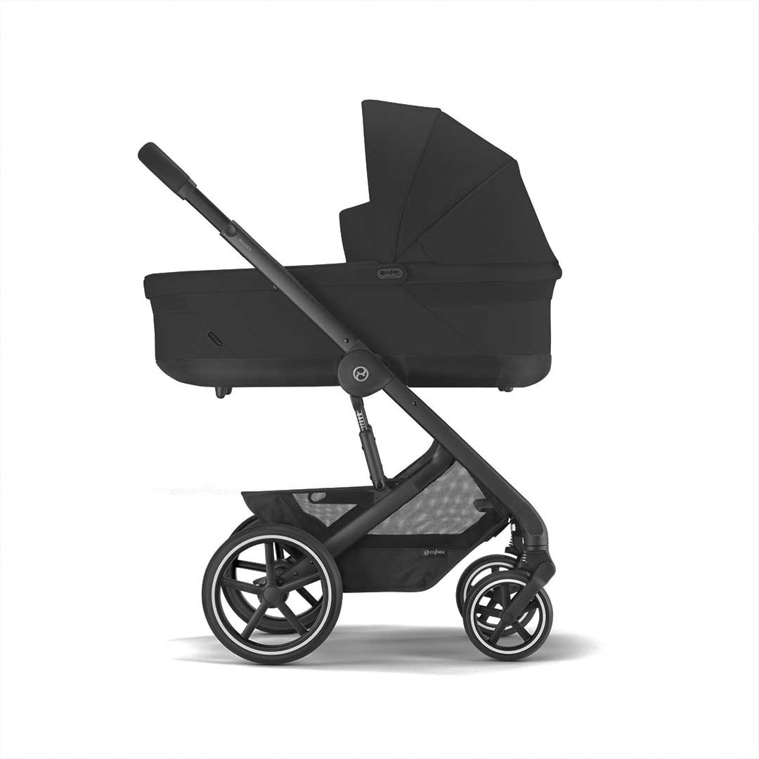 Cybex Balios S Lux -lastenrattaat Moon Black 2023