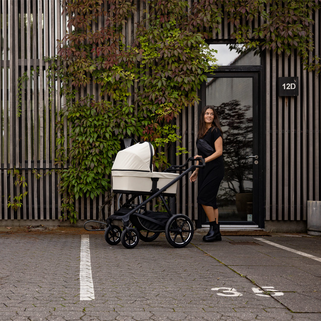 Thule Urban Glide 4-pyöräinen lastenvaunu