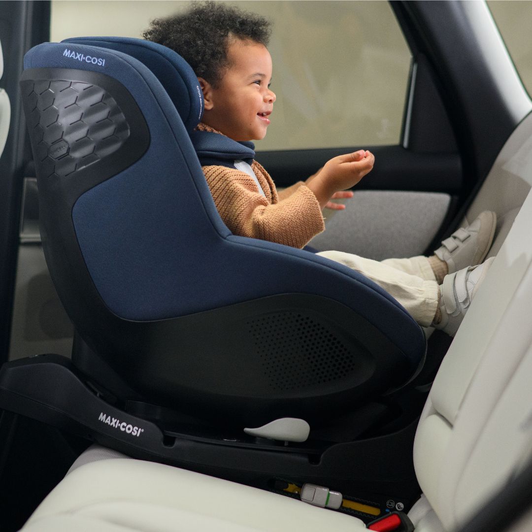 Maxi-Cosi Mica 360 Pro turvaistuin Authentic Musta