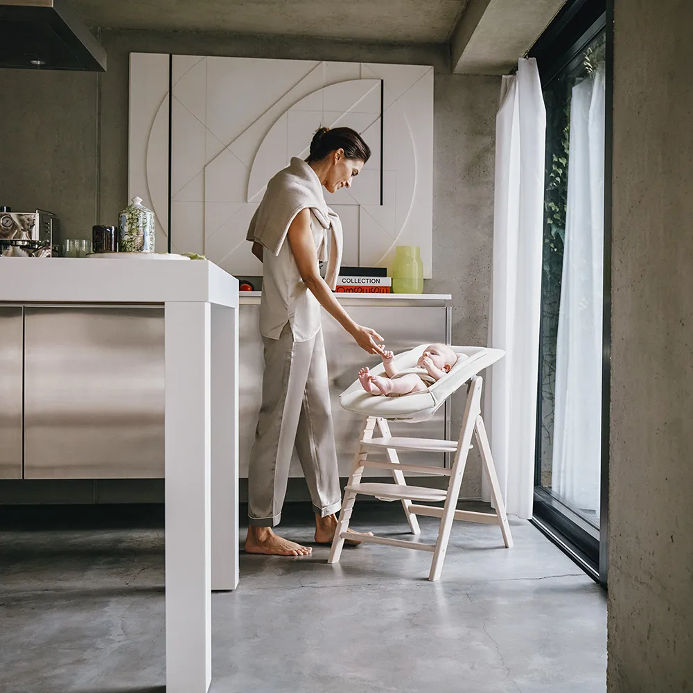Cybex Click & Fold Ruokailutuoli 4-in-1 All White