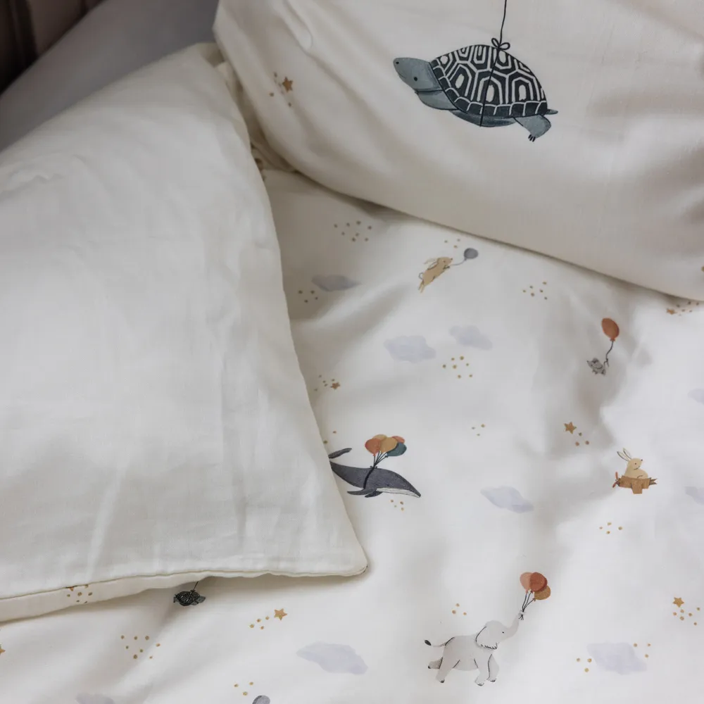 Sebra juniorivuodevaatesetti World of Sebra