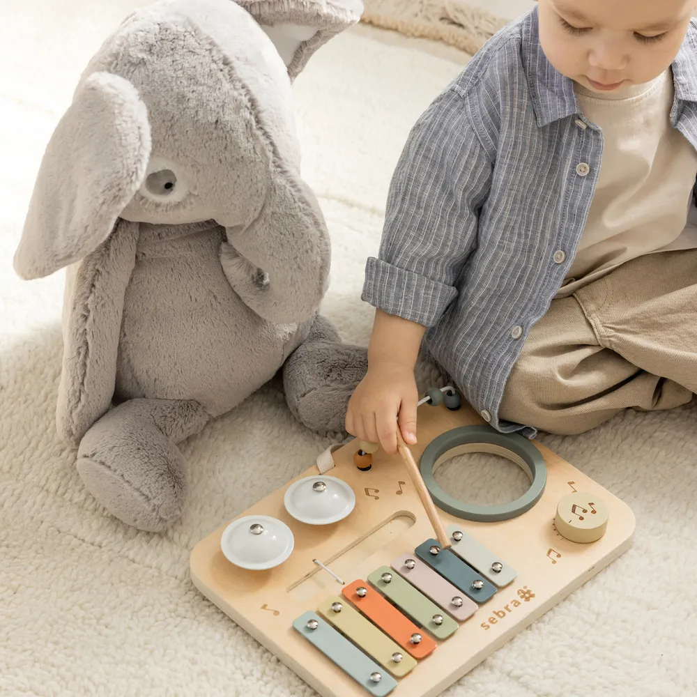 Sebra musiikkiaktiviteettipaneeli puuta