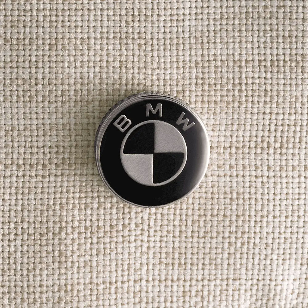 Nuna TRVL LX -lastenrattaat MICA BMW-mallisto