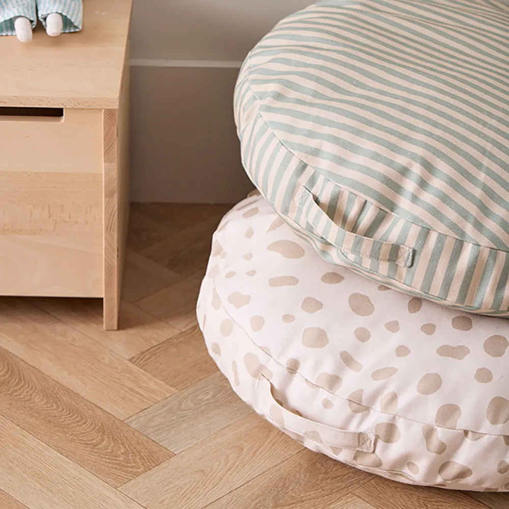 Kids Concept lattiapehmuste 60cm raidallinen