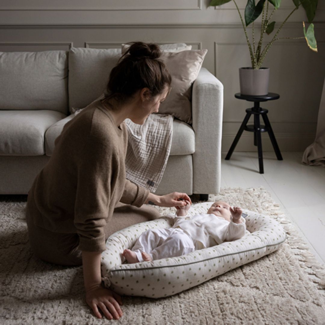 Vinter & Bloom vauvapesä Meadow Baby Soft Sand