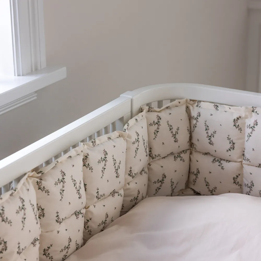 Sebra pinnasängyn reunapehmuste Kapok Powder blossom