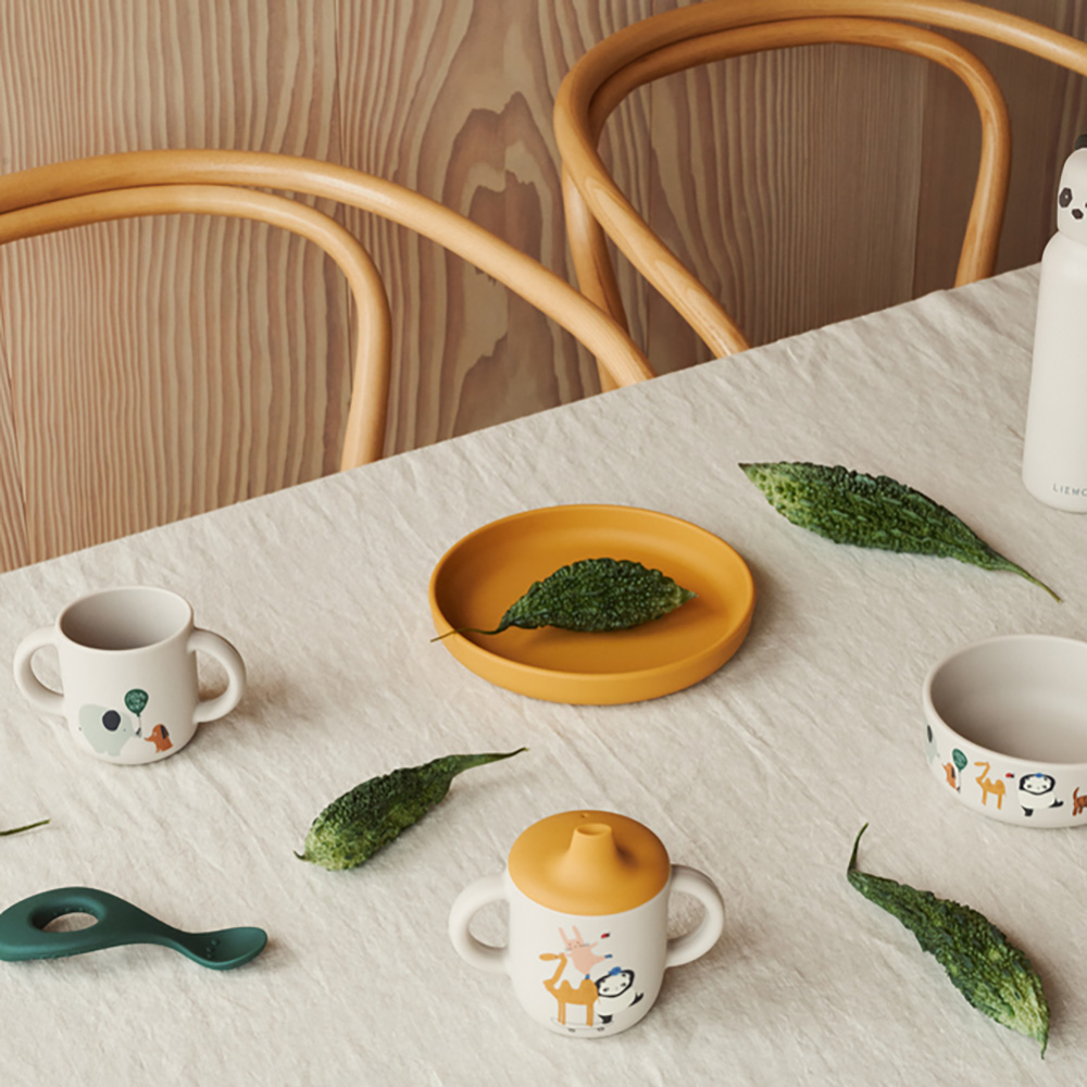 Liewood Vivi -kuvioitu astiasto, ympäri maailmaa