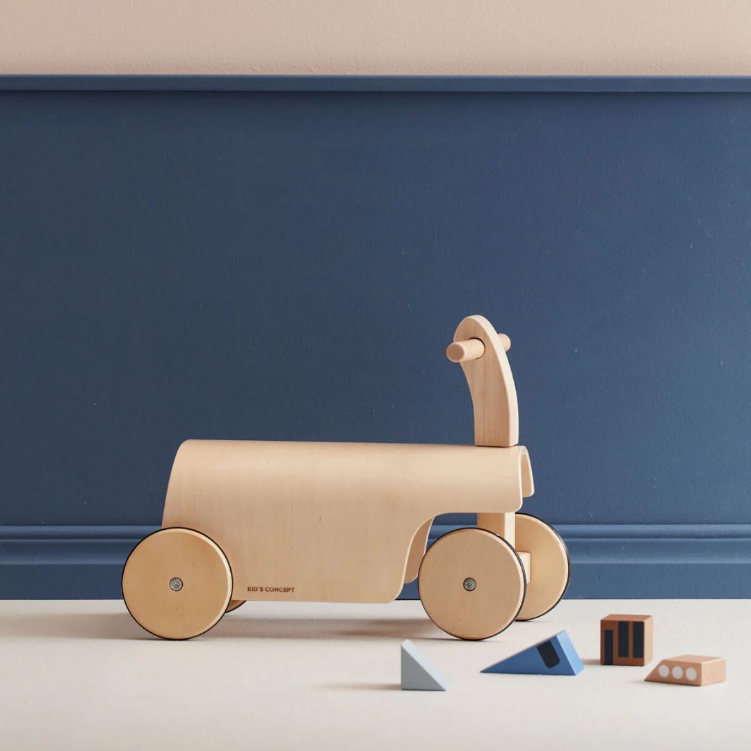 Lasten käsite Spark Car AIDEN