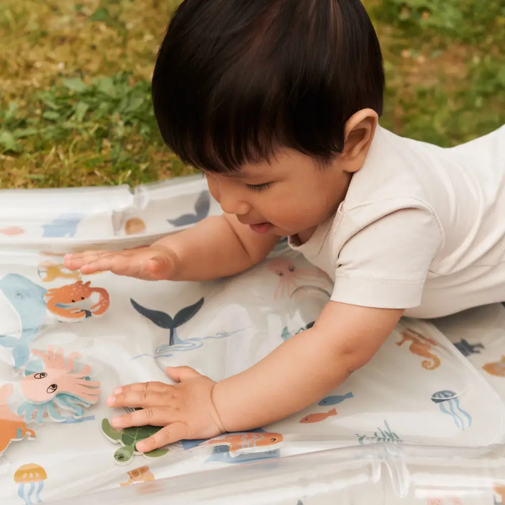 Liewood Elin Ilmatäytteinen aktiviteettimatto Merieläin / Hiekkainen