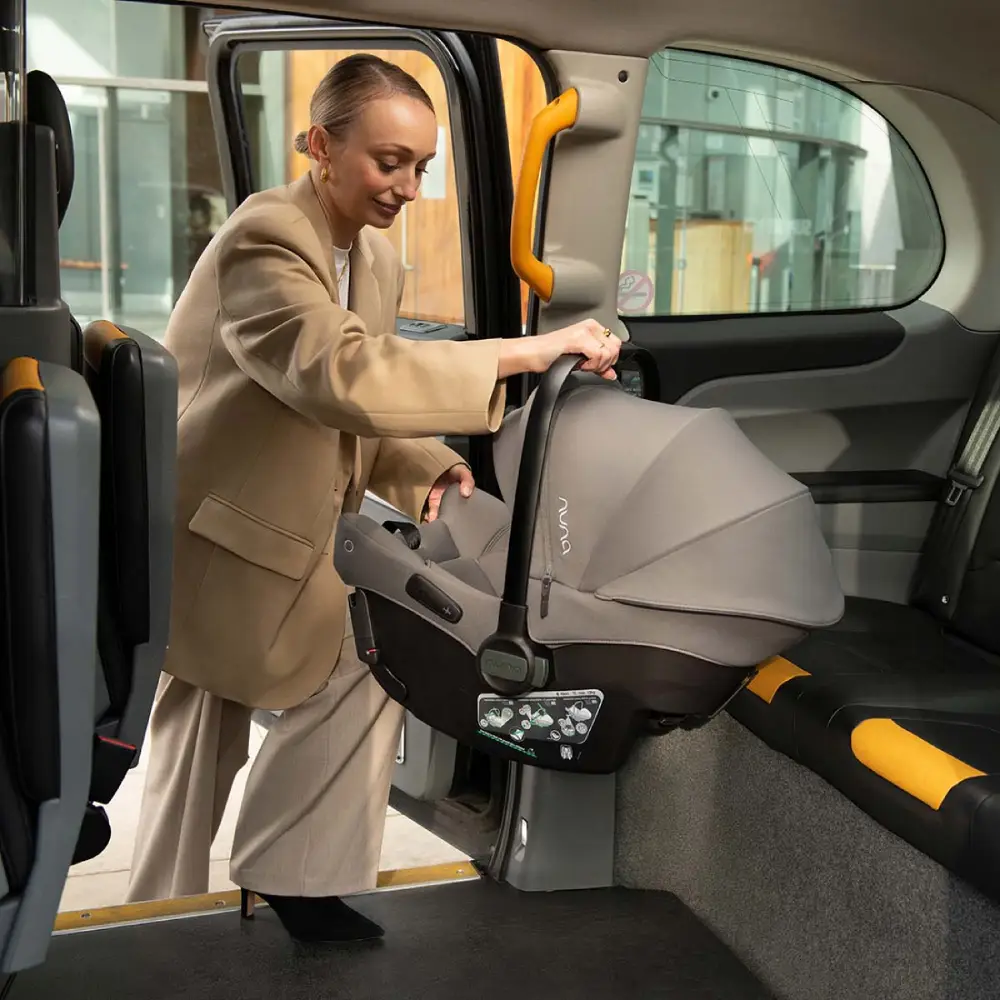 Nuna PIPA URBN GRANITE