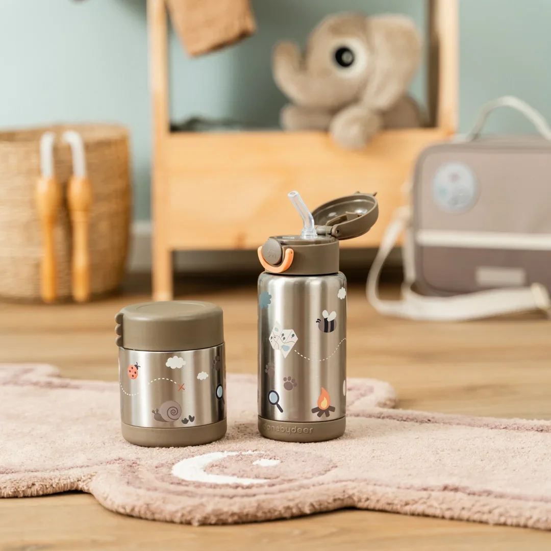 Done by Deer -lämpöruokapurkki Tiny Trails Sand 300 ml