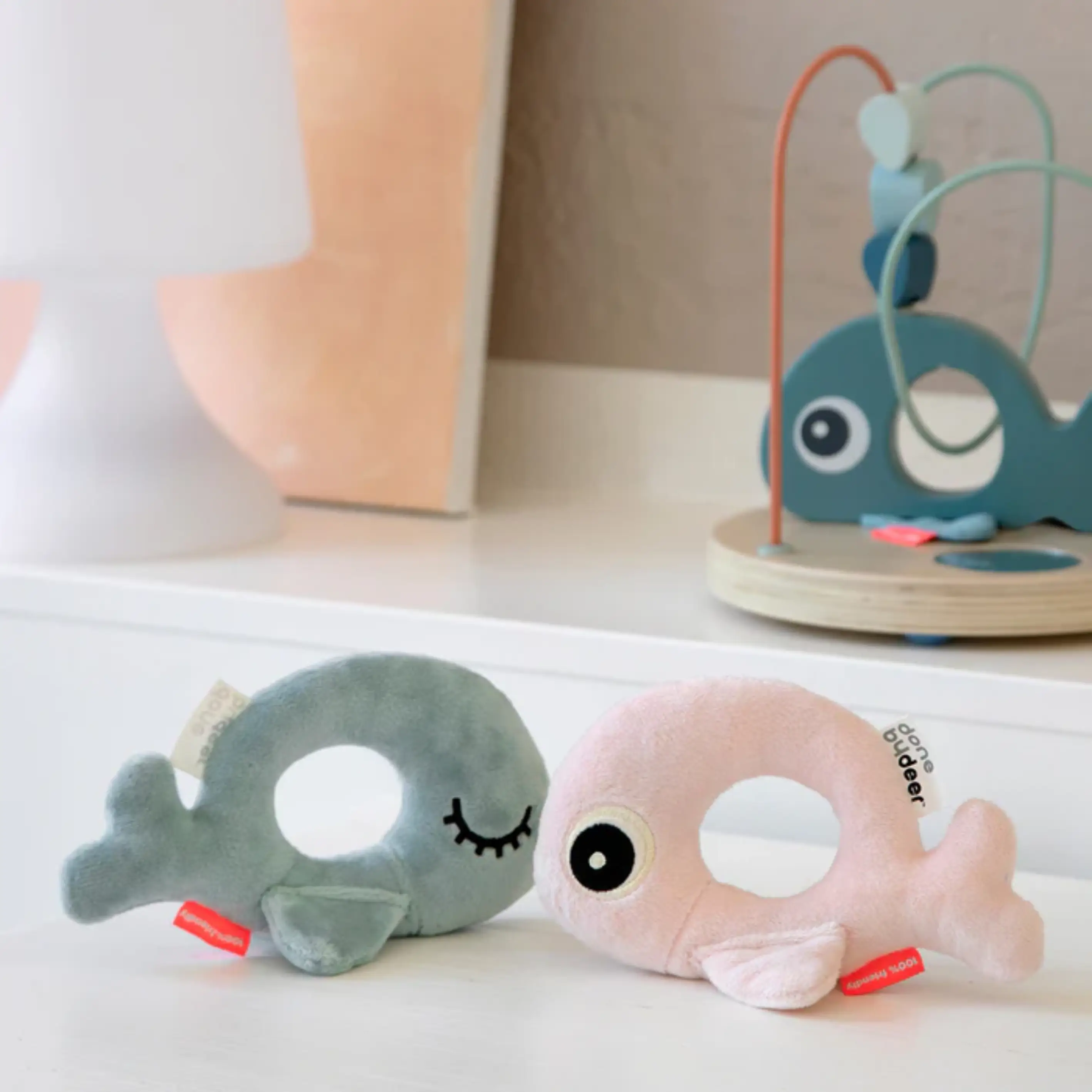 Done by Deer Ring -helistö Wally Powder