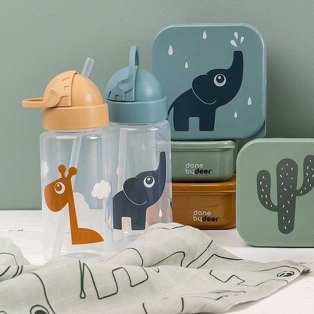 Done by Deer bottle with straw Elphee Sininen