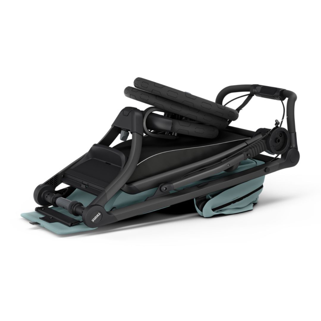 Thule Urban Glide 3 + Thule pussilaukku Chasm