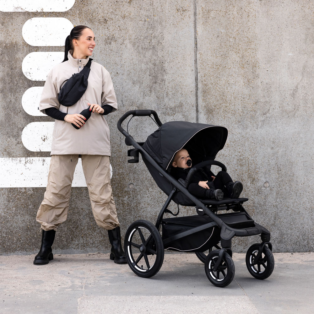 Thule maastokäyttöön soveltuvat rattaat Urban Glide 4-pyöräinen musta