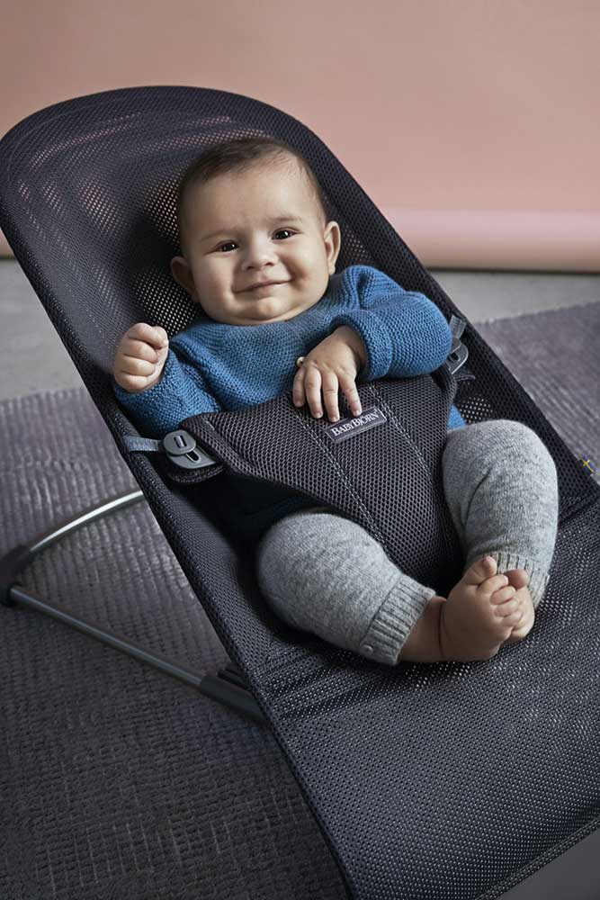 Babybjörn Babysitter Bliss Mesh Antrasiitin harmaa