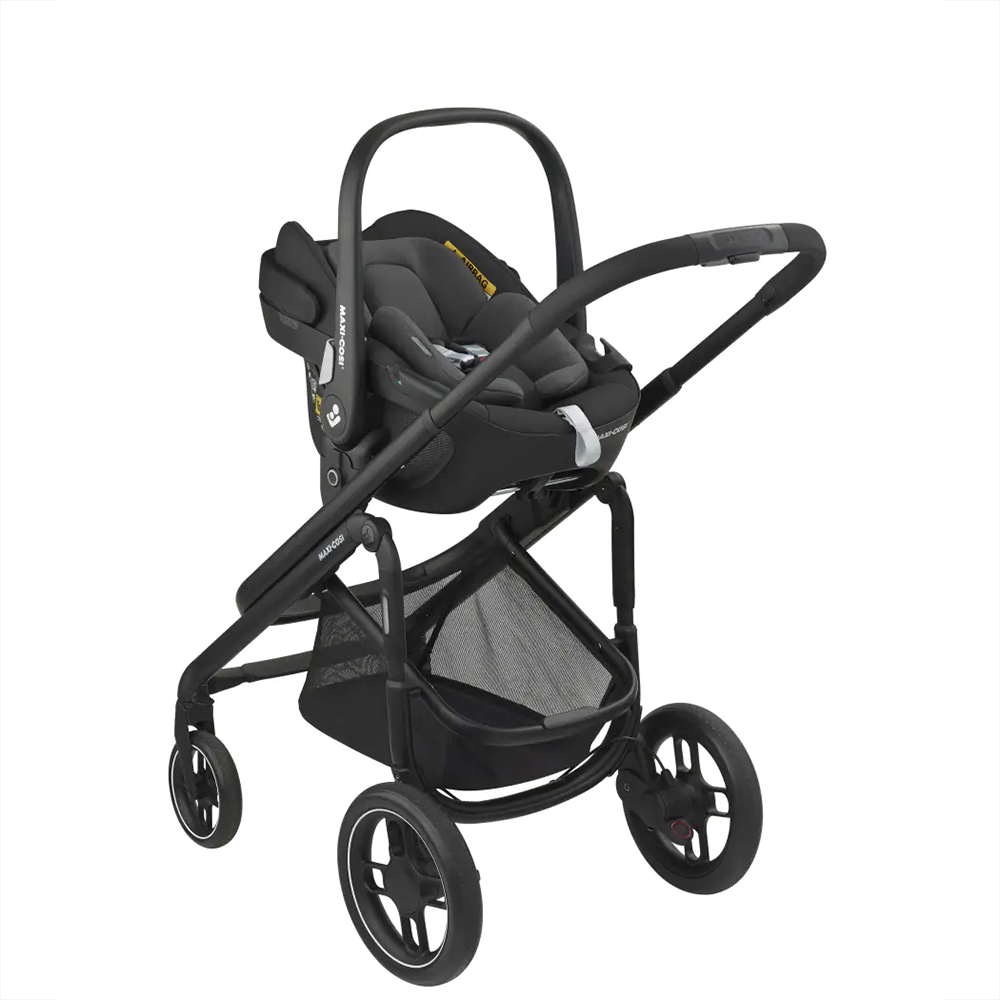 Maxi-Cosi Plaza Plus Essential Musta