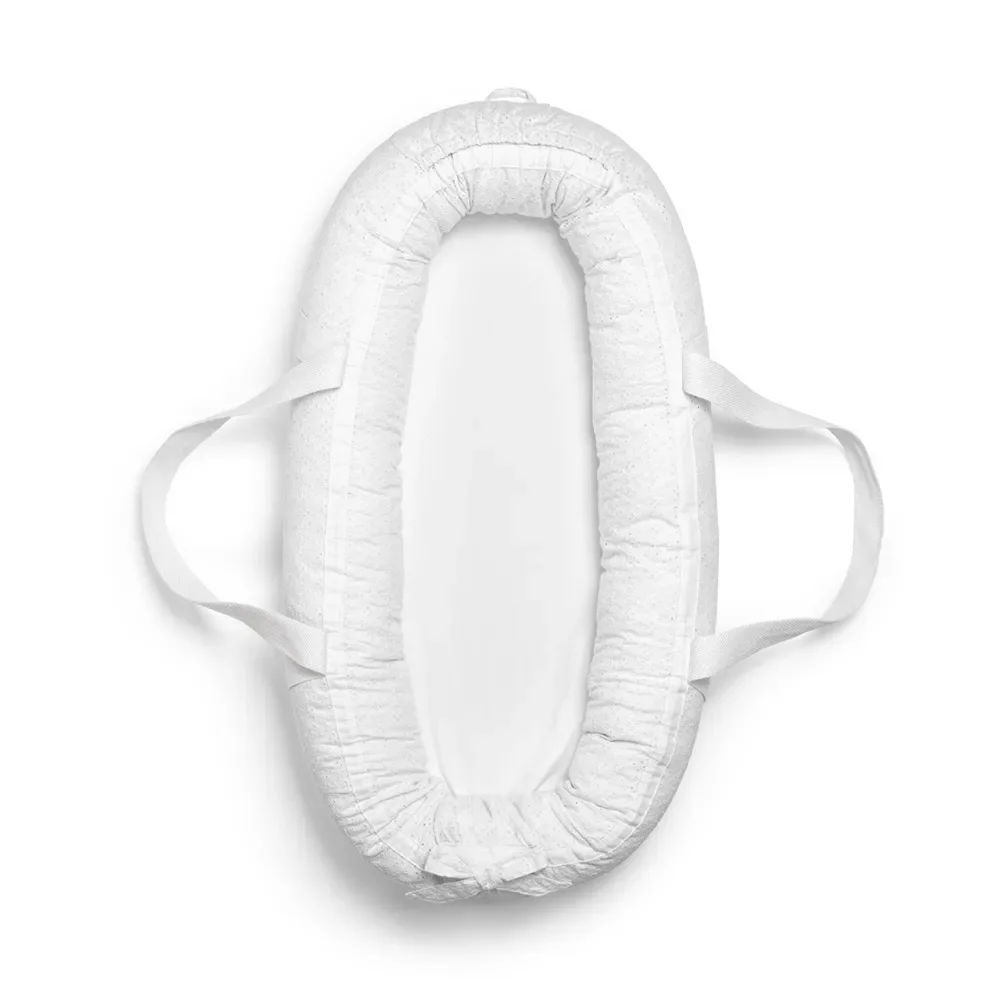 Elodie Details Baby Nest Embroidery Anglaise