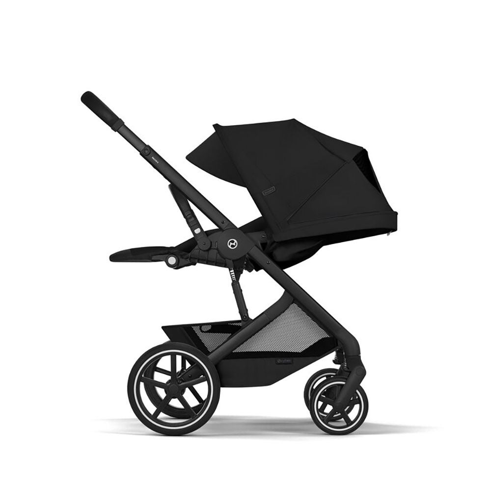  Cybex Balios S Lux Black, sis. kokoontaitettavan vaunukopan Moon Black