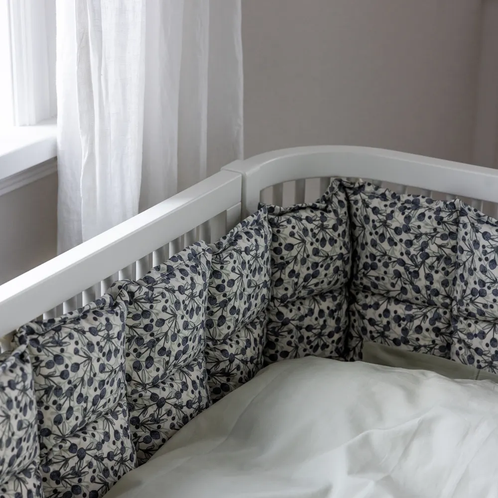 Sebra pinnasängyn reunapehmuste kapok Blue olive