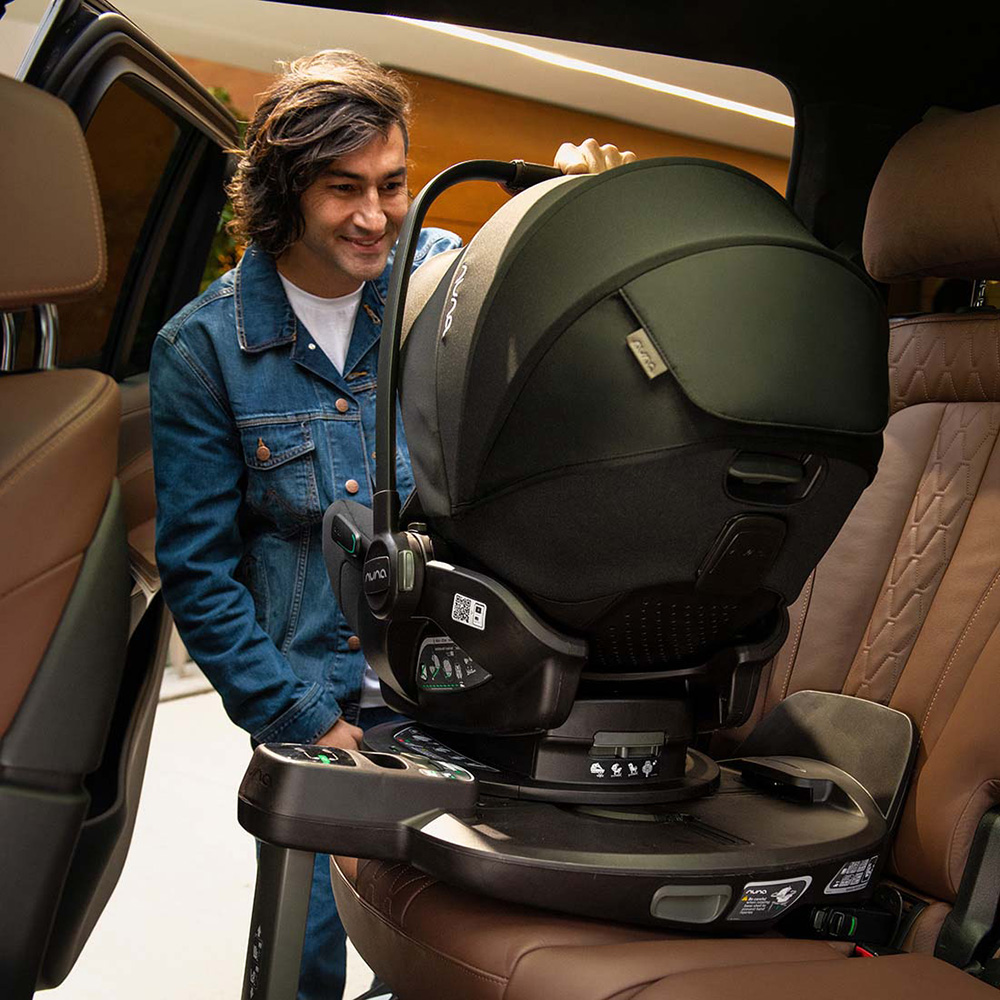 Nuna Base Curv isofix