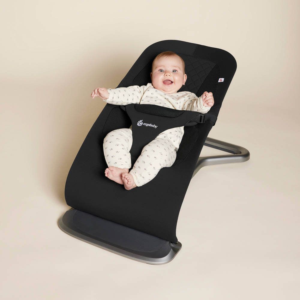 Ergobaby Evolve Babysitter Onyx Black (musta)