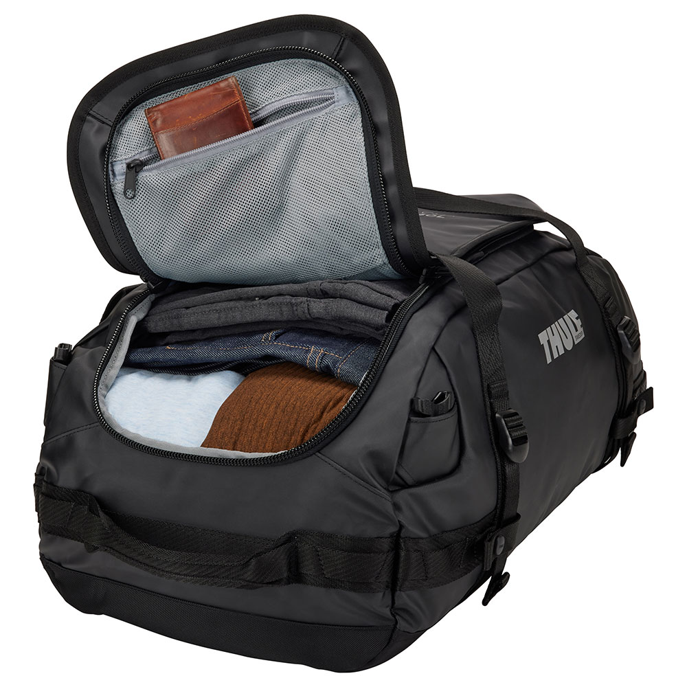 Thule duffel laukku Chasm 40L Musta