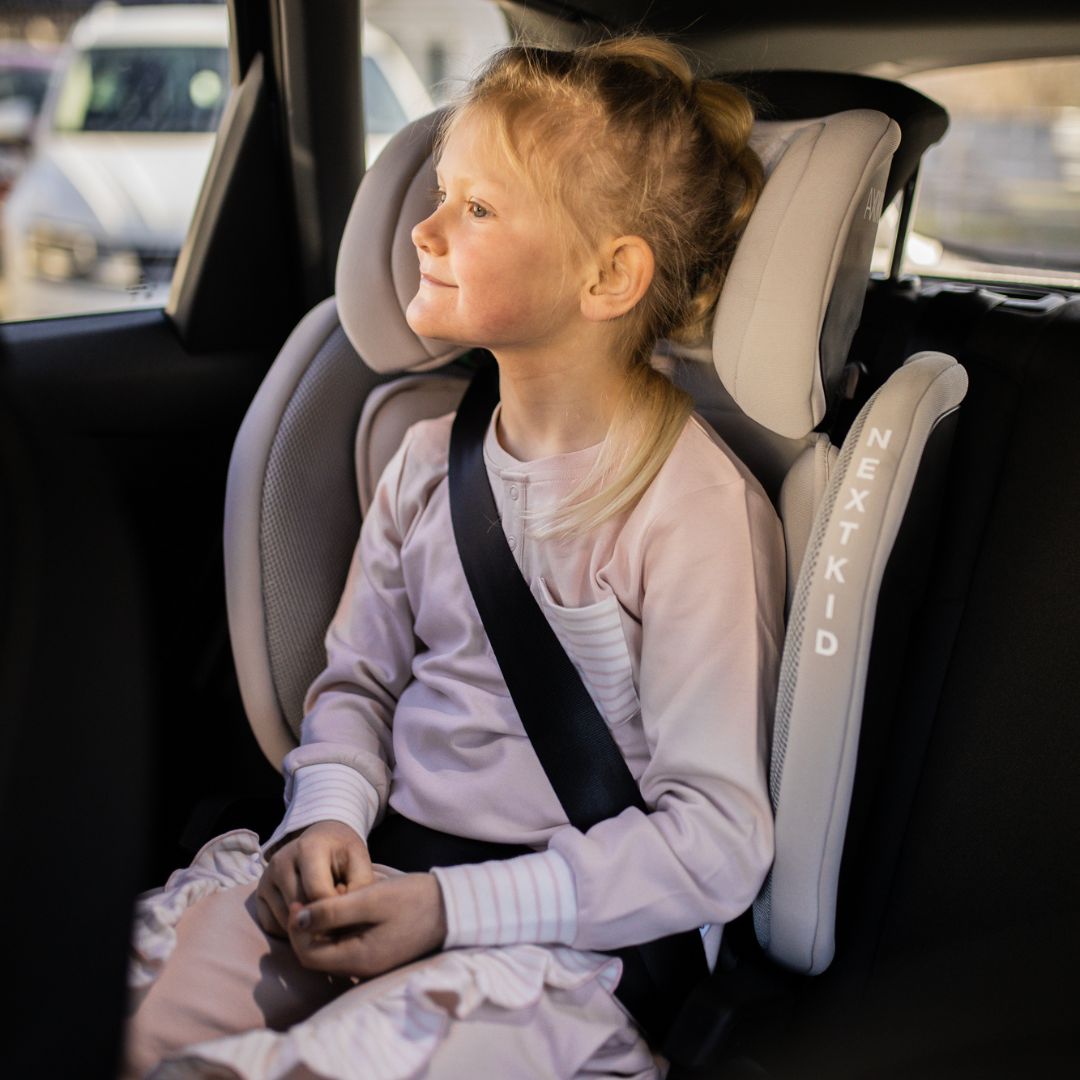 Axkid Nextkid turvaistuin Cloud Grey (pilvenharmaa)
