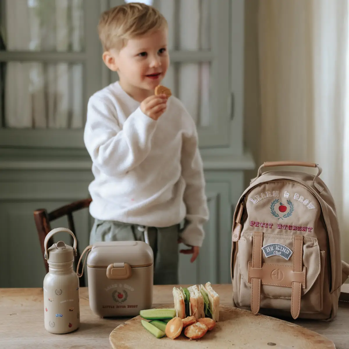 Elodie Details -eväsrasia (Learn & Grow)