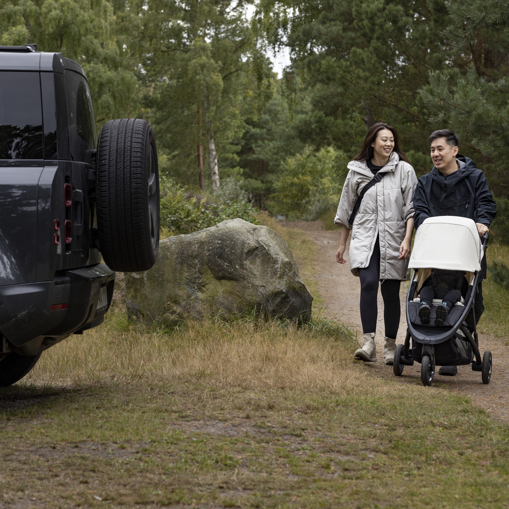 Thule Spring 2 -rattaat, Soft beige on Black