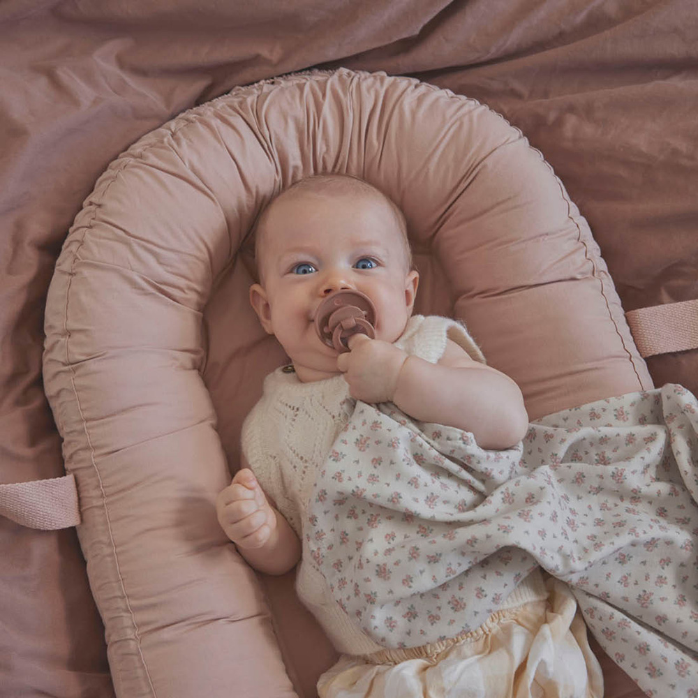 Elodie Binky Bundle luonnonkumi - pehmeä terrakotta