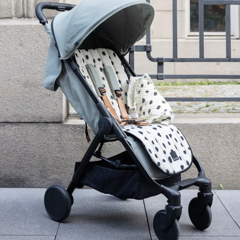 Elodie Details universaali istuintyyny Dalmatian Dots Grande 