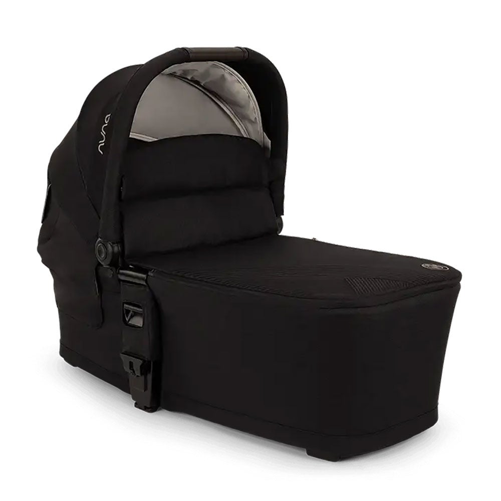 Nuna MIXX kantokoppa ELEMENT BMW Collection -mallisto