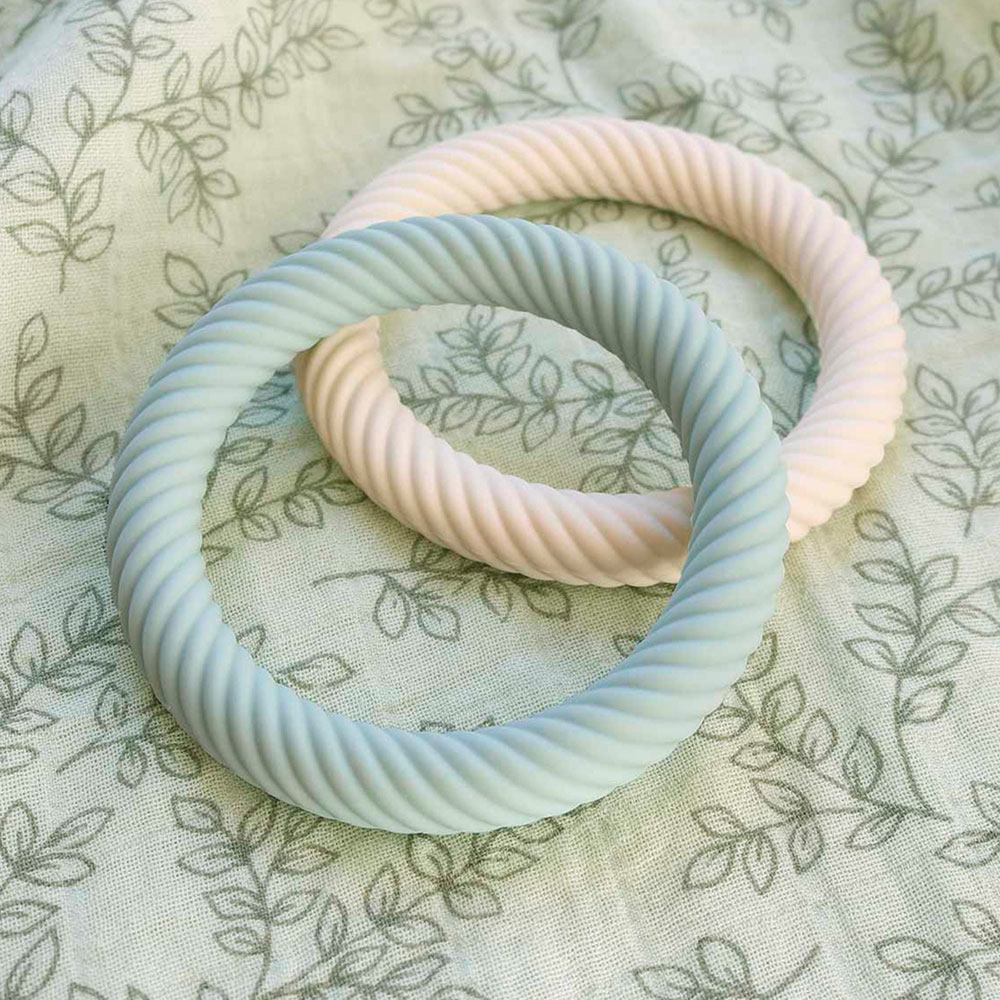 A Little Lovely Company silikoni teetether Classic Sage Cream -lastenlasten purukumi