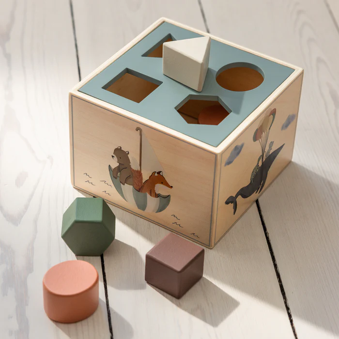 Sebra muotojen lajittelulaatikko puusta, World of Sebra