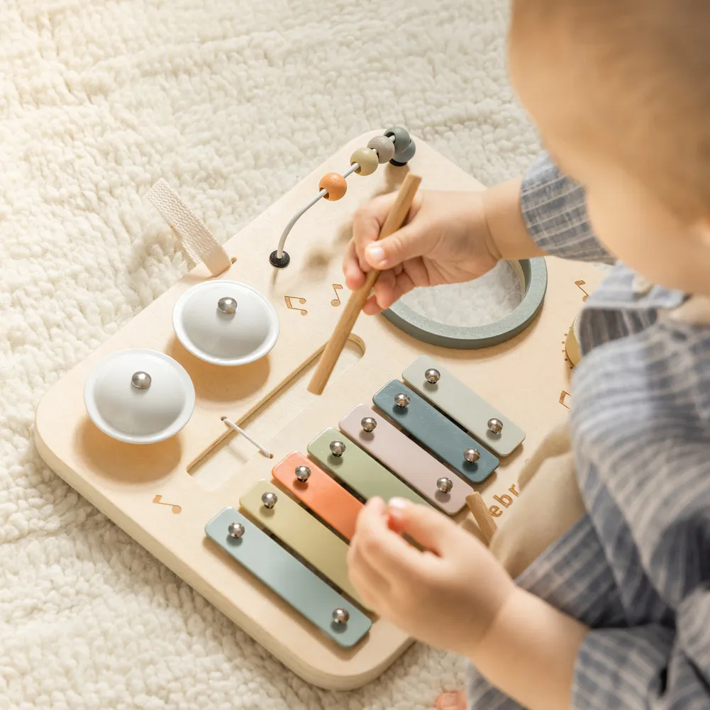 Sebra musiikkiaktiviteettipaneeli puuta