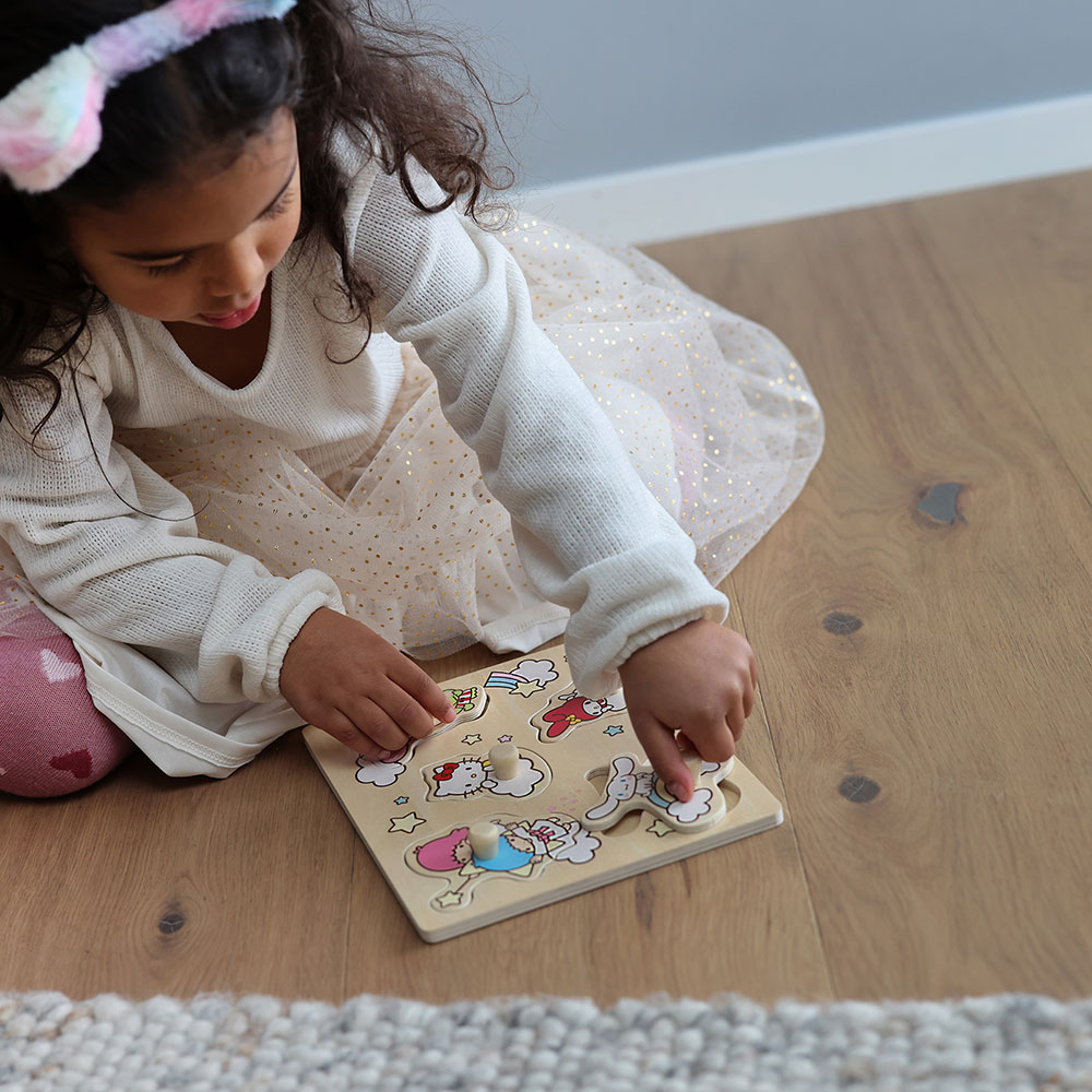 Hello Kitty puinen palapeli 5 palaa